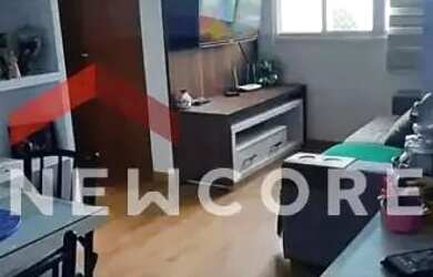 Imagem: O apartamento possui 2 Dormitórios, 1 Banheiro, 1 Vaga na garagem