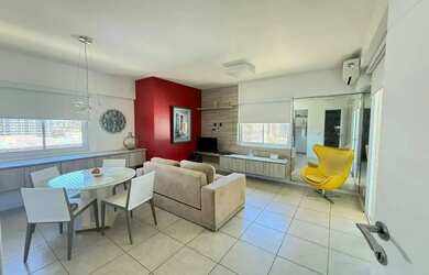 Imagem: O apartamento possui 1 Dormitório, 1 Banheiro, 1 Vaga na garagem