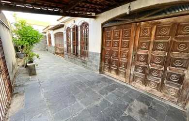 Imagem 5: CASA AMPLA. 141.270m² de Área, 1 Vaga na garageme3 Dormitórios