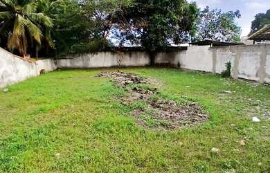 Imagem: O terreno possui 450m² de Área e está localizado em Barreira