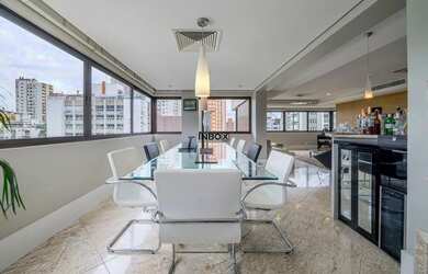 Imagem 12: Apartamento de luxo, mobiliado, com 201m² de área privativa, de 3 dormitórios,...