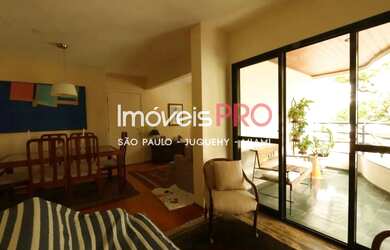 Imagem: O apartamento possui 3 Dormitórios, 4 Banheiros, 2 Vagas na