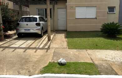 Imagem: A casa em condomínio possui 2 Dormitórios, 2 Banheiros, 2