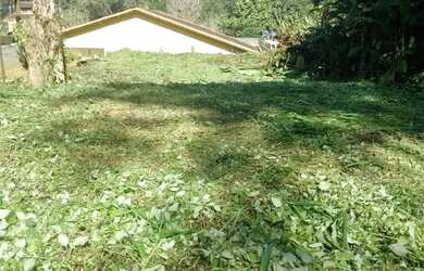 Imagem: O terreno possui 300m² de Área e está localizado em Ubatumirim