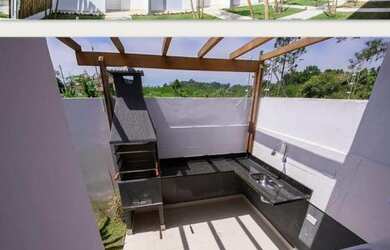 Imagem: A casa em condomínio possui 2 Dormitórios, 1 Banheiro, 2 Vagas