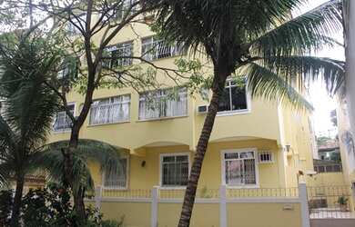 Imagem: O apartamento possui 2 Dormitórios, 1 Banheiro e 50m² de Área