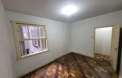 Imagem 9: Apartamento com 2 dormitórios, com sacada no Bairro Centro Histórico