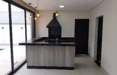 Imagem: A casa em condomínio possui 4 Dormitórios, 5 Banheiros, 4