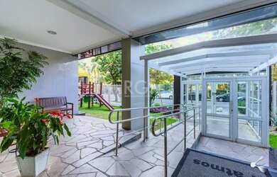 Imagem 12: Apartamento de 02 dormitórios Na Zona Sul de Porto Alegre/RS no Bairro...