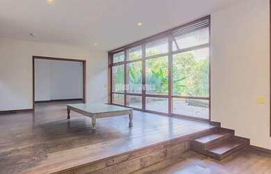 Imagem 14: Morumbi 775,0m² Área de Terreno 419,0m² Área Construída 4 Dormitórios...