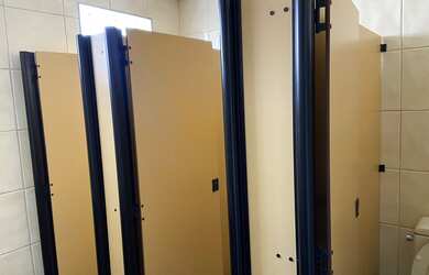 Imagem 6: Galpão/Depósito/Armazém para aluguel e venda possui 700 metros quadrados