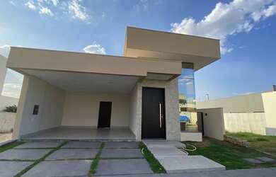 Imagem: A casa em condomínio possui 3 Dormitórios, 4 Banheiros, 4