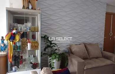 Imagem: O apartamento possui 2 Dormitórios, 2 Banheiros, 2 Vagas na