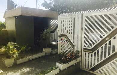 Imagem: O depósito possui 1 Vaga na garagem, 56m² de Área e está