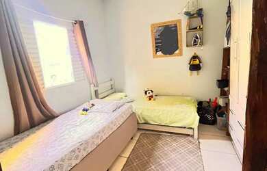 Imagem 2: Casa à venda em Maracanã com 90m², 2 Quarto(s) e 4 Vaga(s)