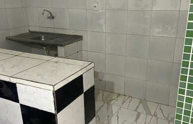 Imagem 6: Casa 1/4 água e luz incluso