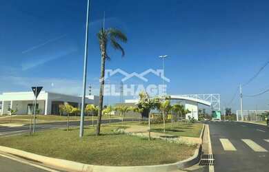 Imagem: O terreno possui 10m² de Área e está localizado em Loteamento