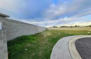 Imagem: O terreno possui 441m² de Área e está localizado em Nova