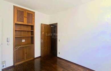 Imagem 3: Apartamento com 02 quartos(01 suíte) no bairro de Lourdes