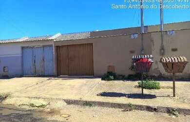 Imagem: A casa possui 3 Dormitórios, 1 Banheiro e 180m² de Área e