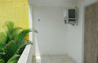 Imagem 15: Casa com piscina 3 Quartos com piscina a Venda em Ipitanga