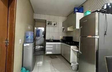 Imagem: A casa possui 2 Dormitórios, 1 Banheiro, 60m² de Área e