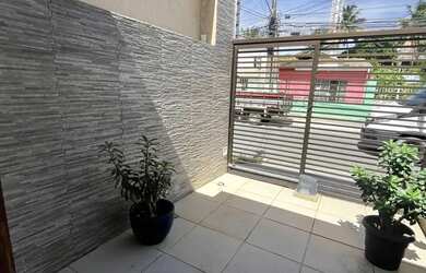 Imagem: A casa possui 3 Dormitórios, 4 Banheiros, 200m² de Área e