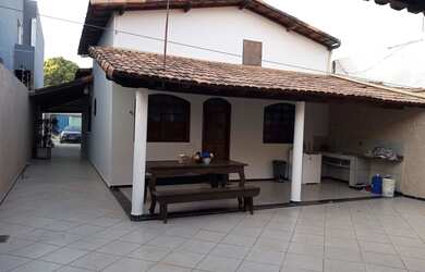 Imagem 2: CASA OTIMA BEM LOCALIZADA À VEDA