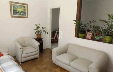 Imagem: O apartamento possui 3 Dormitórios, 2 Banheiros e 98m² de