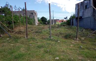 Imagem: O terreno possui 200m² de Área e está localizado em Pontal