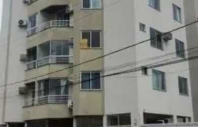 Imagem: O apartamento possui 3 Dormitórios, 1 Banheiro, 1 Vaga na garagem