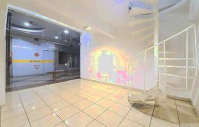 Imagem: O depósito possui 50m² de Área e está localizado em Belvedere