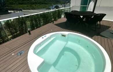 Imagem: O apartamento possui 3 Dormitórios, 3 Banheiros, 4 Vagas na