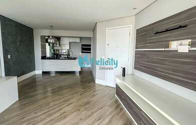 Imagem: O apartamento possui 2 Dormitórios, 2 Banheiros, 2 Vagas na