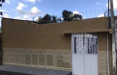 Imagem: A casa possui 5 Dormitórios, 5 Banheiros, 5 Vagas na garagem