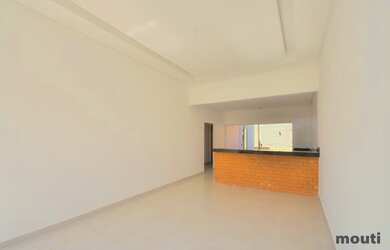 Imagem 5: Casa Senador Canedo. 120m² de Área, 2 Vagas na garageme3 Dormitórios