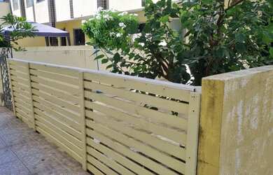 Imagem: A casa em condomínio possui 4 Dormitórios, 3 Banheiros, 1