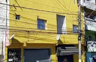 Imagem: A casa possui 5 Dormitórios, 5 Banheiros e 250m² de Área