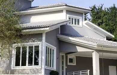 Imagem: A casa em condomínio possui 4 Dormitórios, 5 Banheiros, 4