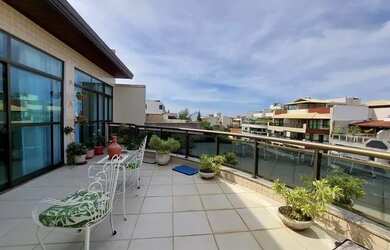 Imagem: O apartamento na cobertura possui 4 Dormitórios, 3 Banheiros