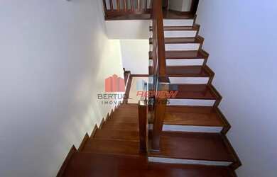 Imagem: A casa em condomínio possui 3 Dormitórios, 4 Banheiros, 4