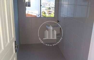 Imagem 8: Casa à venda, 450 m² por R$ 745.000,00 - Ipiranga - São José/SC