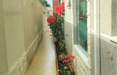 Imagem 2: Casa Padrão para Venda em Jardim Estefânia Hortolândia-SP