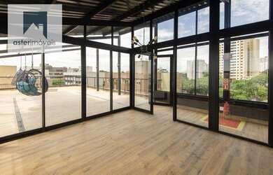 Imagem: O apartamento possui 1 Dormitório, 1 Banheiro, 1 Vaga na garagem