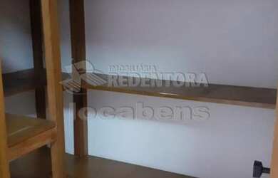 Imagem: O apartamento possui 3 Dormitórios, 3 Banheiros, 2 Vagas na