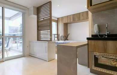 Imagem: O apartamento possui 1 Dormitório, 1 Banheiro, 1 Vaga na garagem