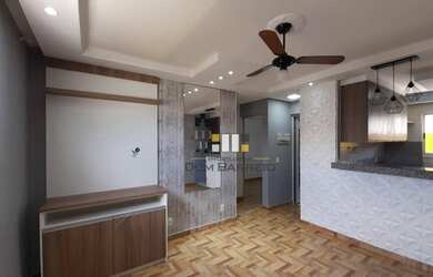 Imagem: O apartamento possui 2 Dormitórios, 1 Banheiro, 1 Vaga na garagem