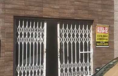 Imagem: O depósito possui 5 Vagas na garagem, 28m² de Área e está