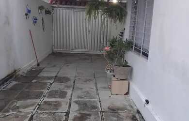 Imagem 3: Casa pra vender trocar. 3 Vagas na garageme2 Dormitórios