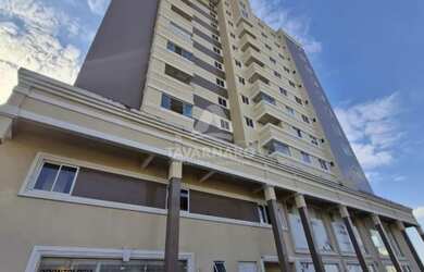 Imagem: O apartamento possui 1 Dormitório, 1 Banheiro, 1 Vaga na garagem